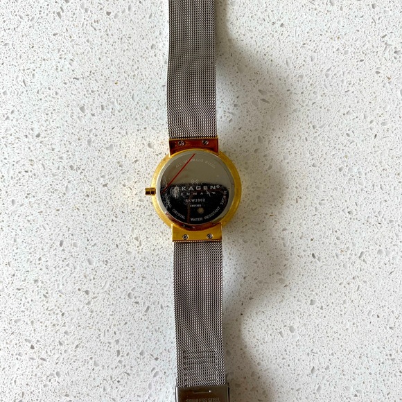 Skagen silver and gold watch - Picture 3 of 3
